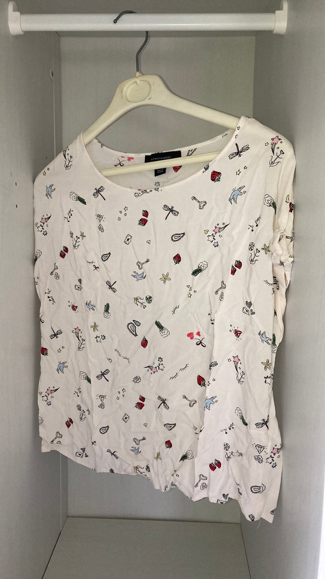 T-shirts voor dames, Kleding | Dames, Topjes, Maat 38/40 (M), Overige kleuren, Ophalen of Verzenden, Zo goed als nieuw