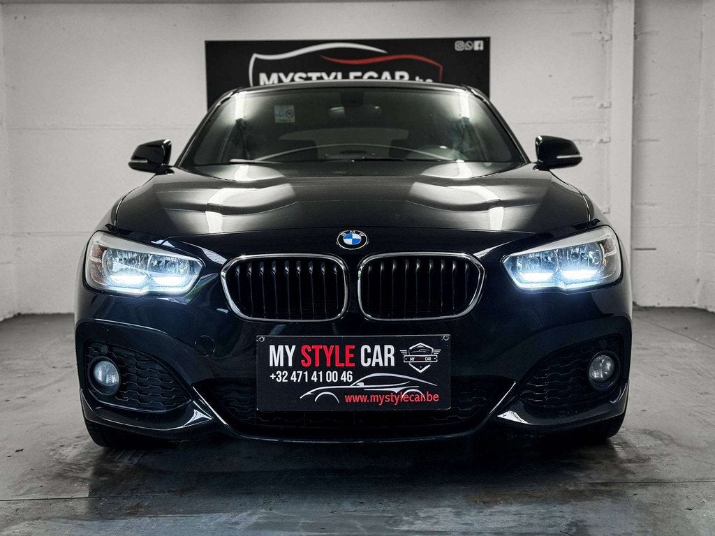 BMW 1 Serie 116 116 d Pack M, Full Black Euro 6b, Garantie 1, Voorwielaandrijving, 1 Reeks, Gebruikt, Euro 6