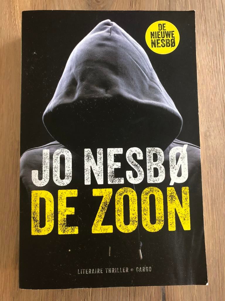 Jo Nesbo: de zoon, Boeken, Ophalen of Verzenden, Zo goed als nieuw