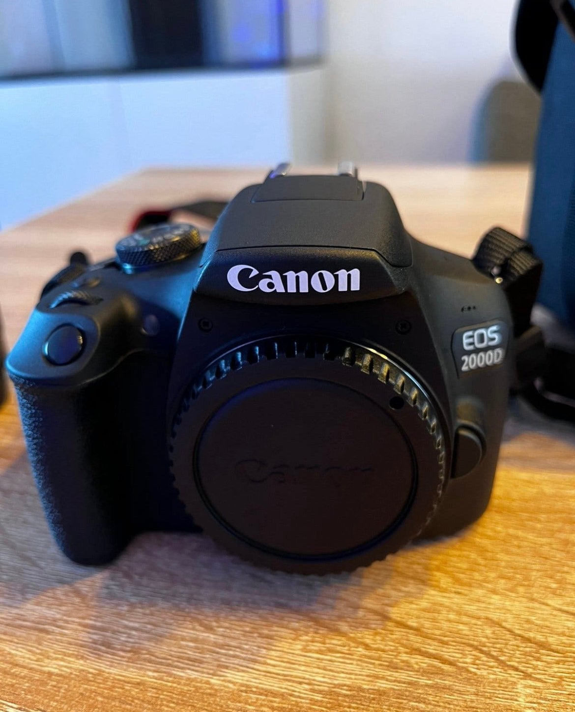 Canon 2000D travelkit + extra lens, TV, Hi-fi & Vidéo, Chargeur, Sans zoom optique, Enlèvement ou Envoi, Canon