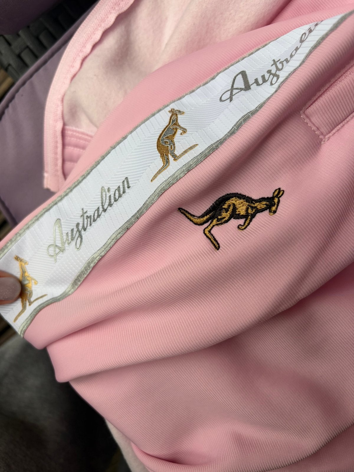 Australian trainingspak witte bies 3.0 / pastel roze - wit, Kleding | Dames, Ophalen of Verzenden, Zo goed als nieuw, Roze
