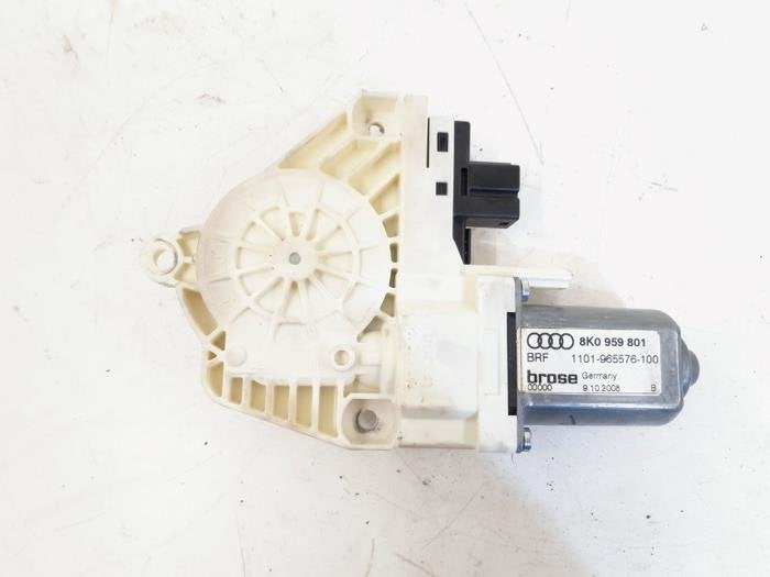 Moteur de vitre portière d'un Audi A4, -, 3 mois de garantie, Audi, Utilisé