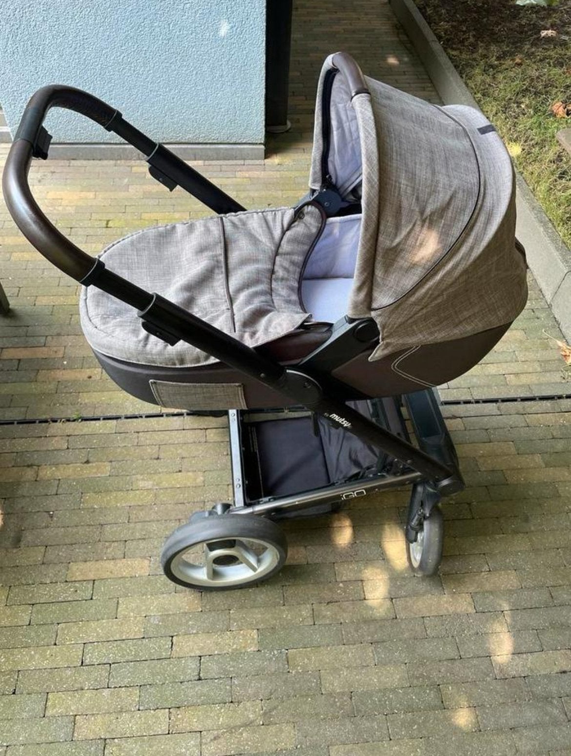 Mutsy iGo kinderwagen: reiswieg en buggy + accessoires, Ophalen, Zo goed als nieuw, Kinderwagen, Mutsy