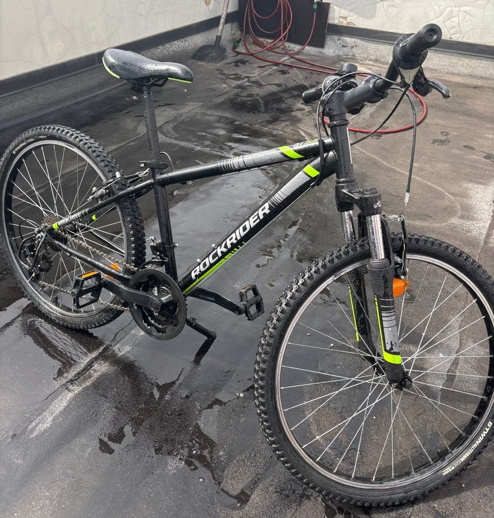 Vélo VTT enfant 24" Rockrider, Vélos & Vélomoteurs, Vélos | VTT & Mountainbikes, Autres marques, Frein sur jante, Enlèvement, Utilisé