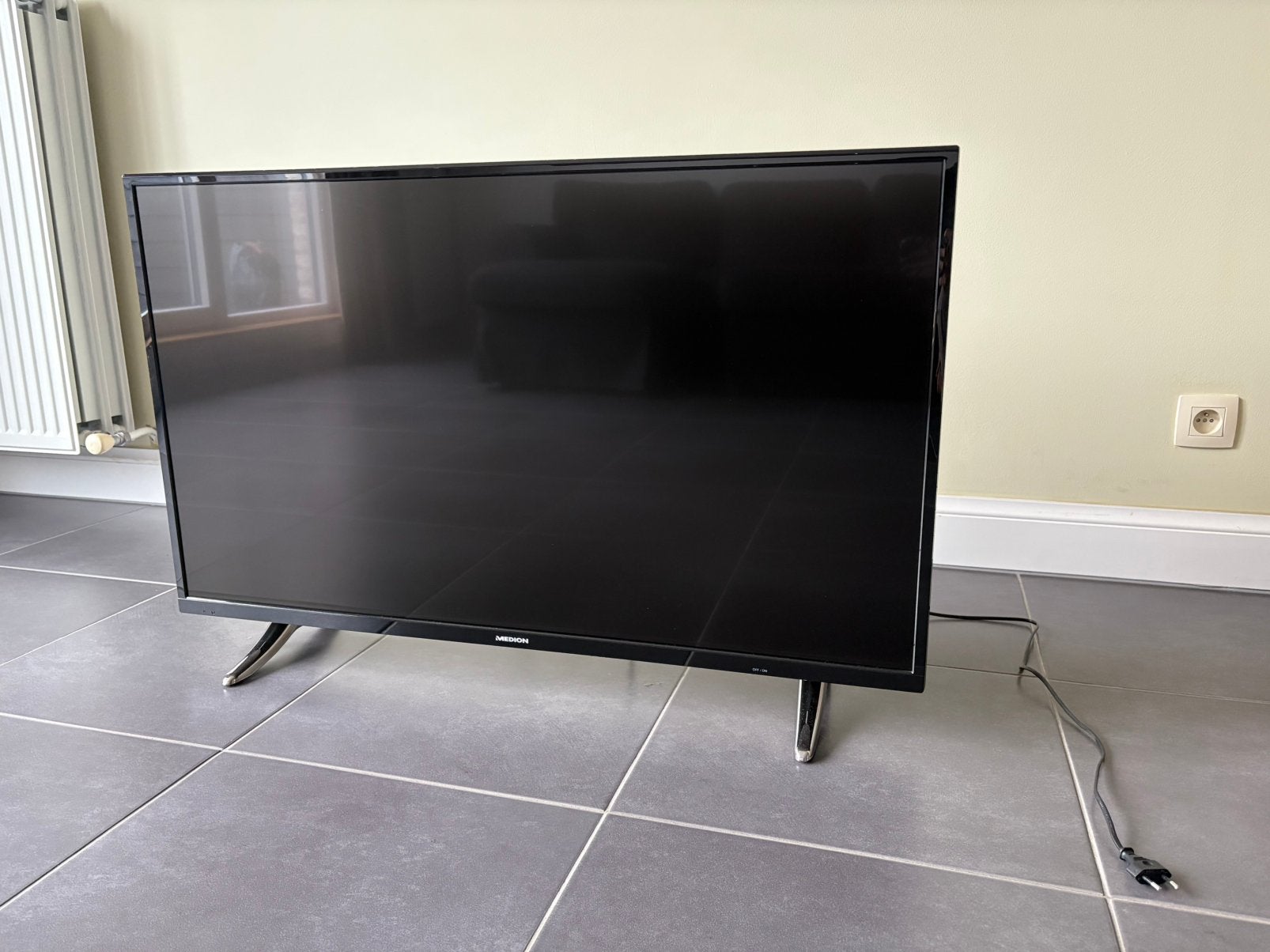 Televisie, TV, Hi-fi & Vidéo, Autres marques, LED, Comme neuf, Enlèvement