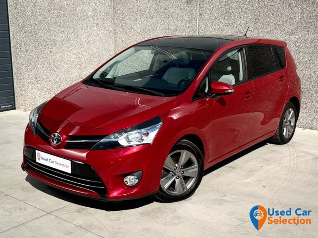 Toyota Verso 1.8VVT-i Premium Automaat/ 7zit/ Pano/ Garantie, Autos, Rouge, Euro 5, Achat, Entreprise
