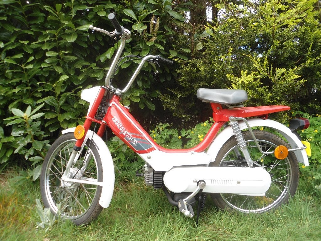 Honda camino : klasse A met gelijkvormigheidsattest, Fietsen en Brommers, Ophalen, Overige modellen, Klasse A (25 km/u), Zo goed als nieuw