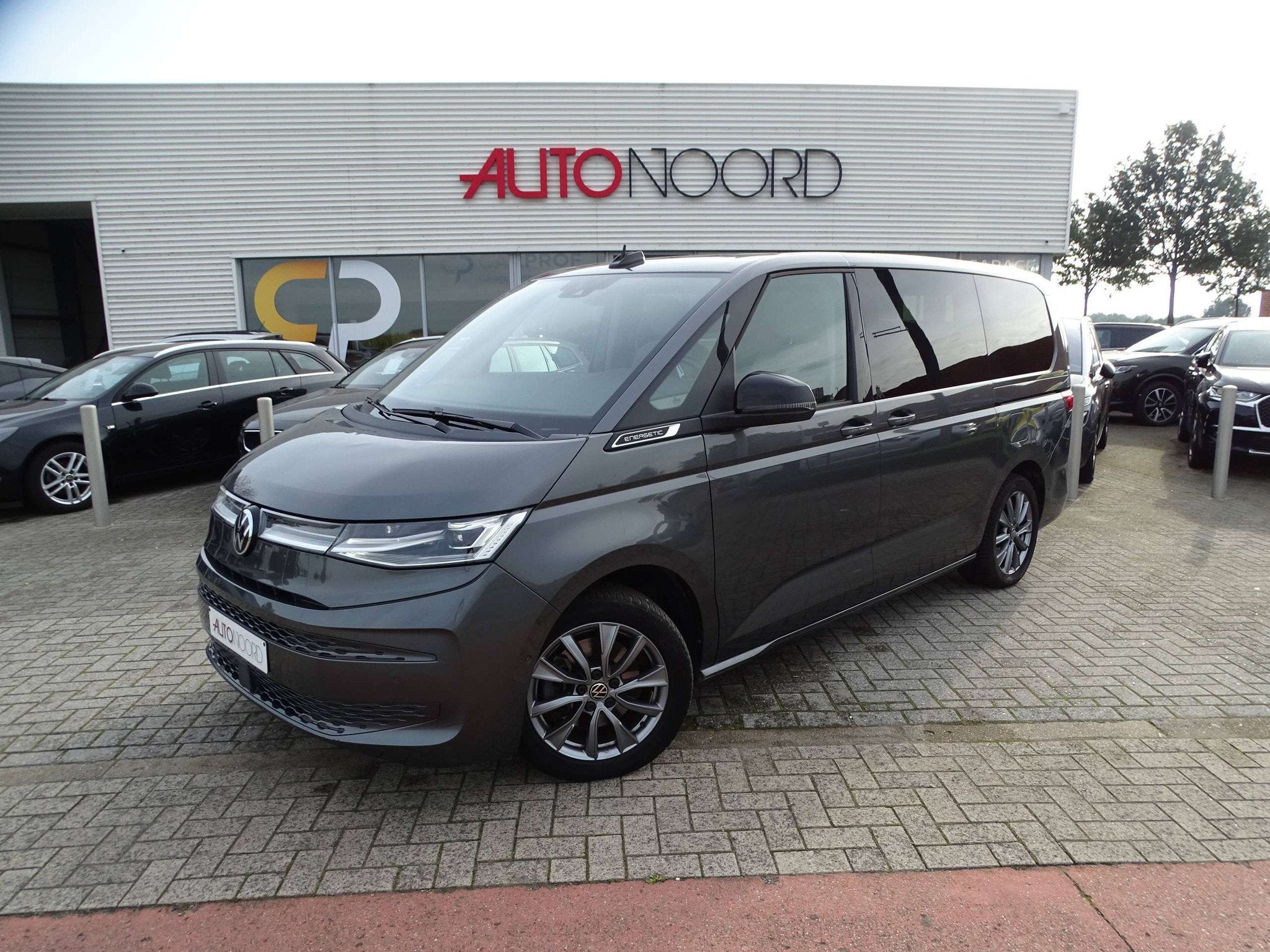 Volkswagen T7 Multivan Multivan e-Hybrid 1.4 TSI Energetic D, Autos, 1395 cm³, Achat, Euro 6, Entreprise