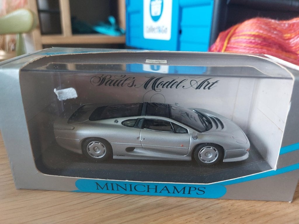 Minichamps Jaguar XJ220 Silver 1/43, Enlèvement ou Envoi, Neuf, Voiture, MiniChamps