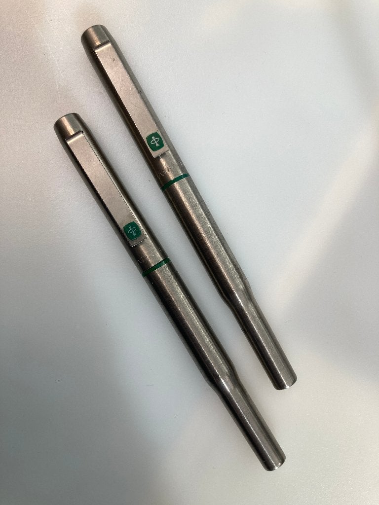 Parker 25 - Parure stylo plume + Fibre tip; version verte, Enlèvement ou Envoi, Utilisé, Ensemble de stylos, Parker