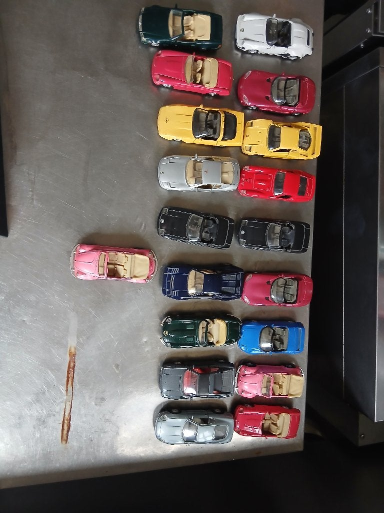 Miniatuur autootjes, Verzamelen, Ophalen of Verzenden, Zo goed als nieuw