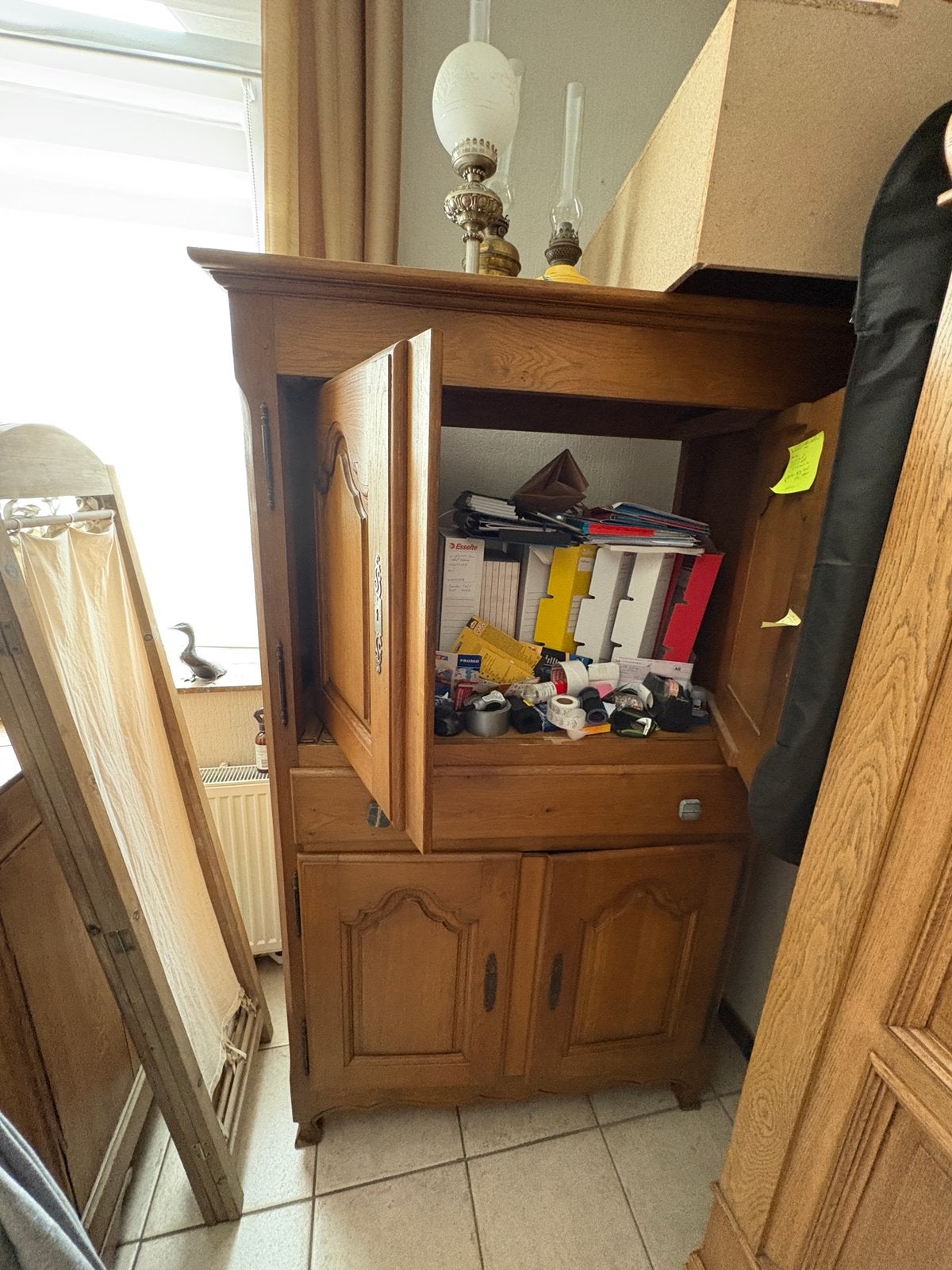 Eikenhouten kast in tv-stijl, Ophalen, Gebruikt, 70 tot 120 cm, Eikenhout