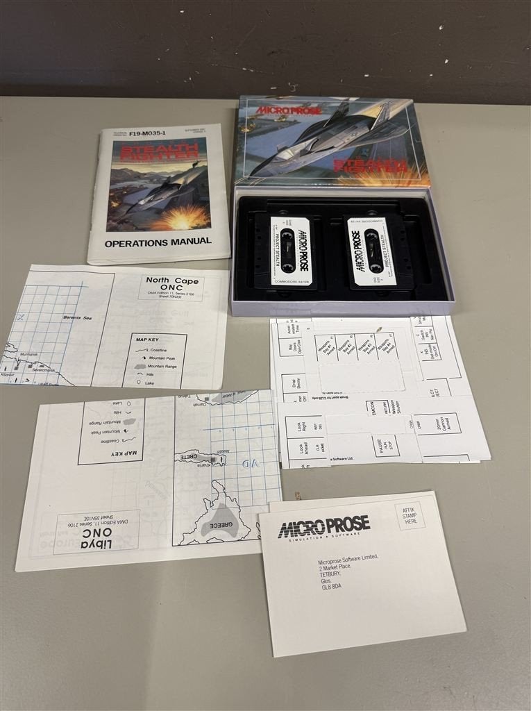 Commodore 64 big box - Project stealth fighter - c64 c128, Consoles de jeu & Jeux vidéo, Jeux | Autre, Comme neuf, Enlèvement ou Envoi