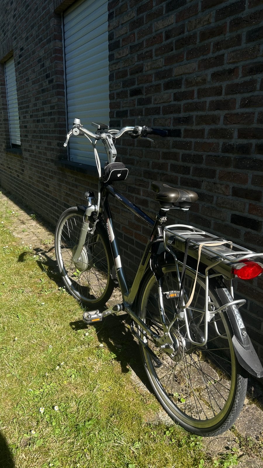 Elektrische Fiets, Fietsen en Brommers, Ophalen, Zo goed als nieuw