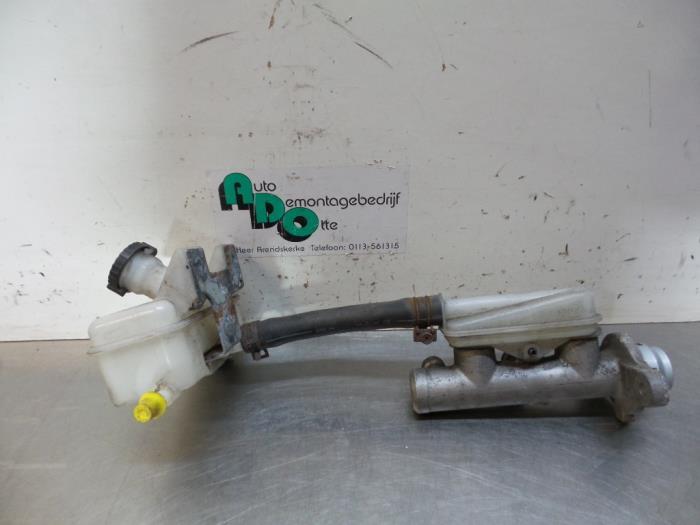 Hoofdremcilinder van een Nissan NV200, Gebruikt, -, -, Ophalen of Verzenden