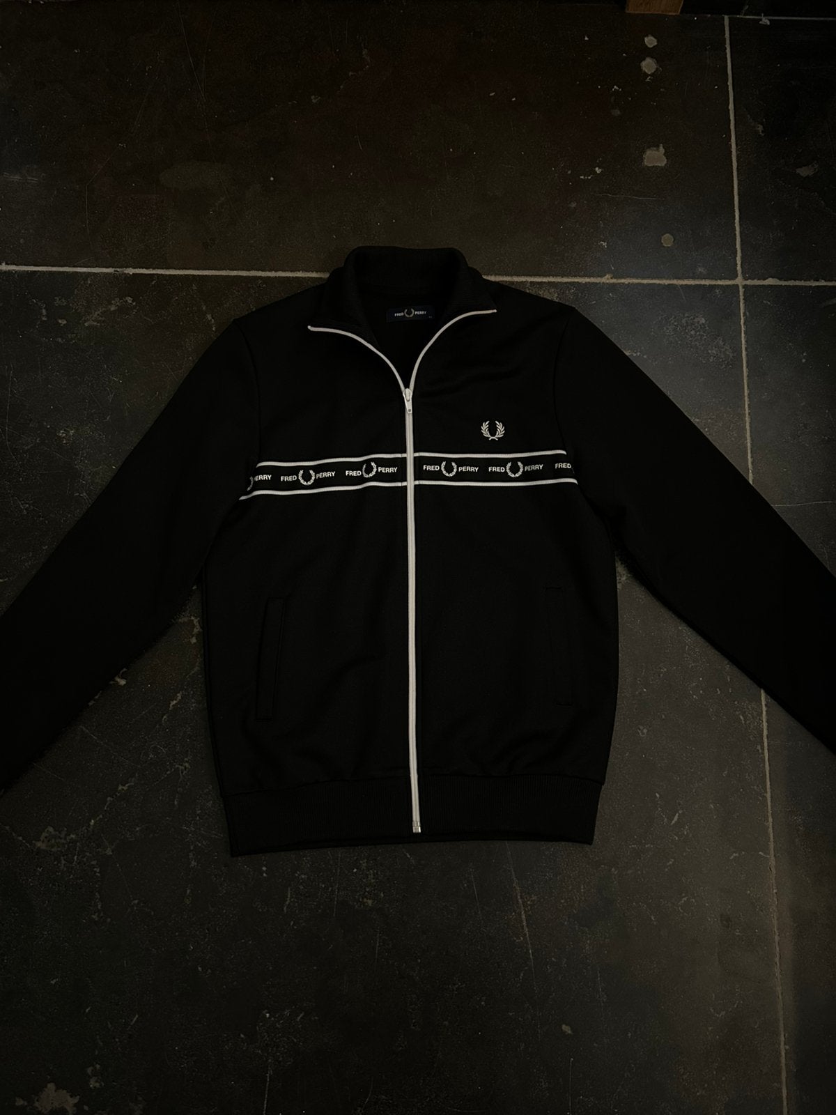 Pull zippé Fred Perry, Enlèvement ou Envoi, Comme neuf, Taille 46 (S) ou plus petite