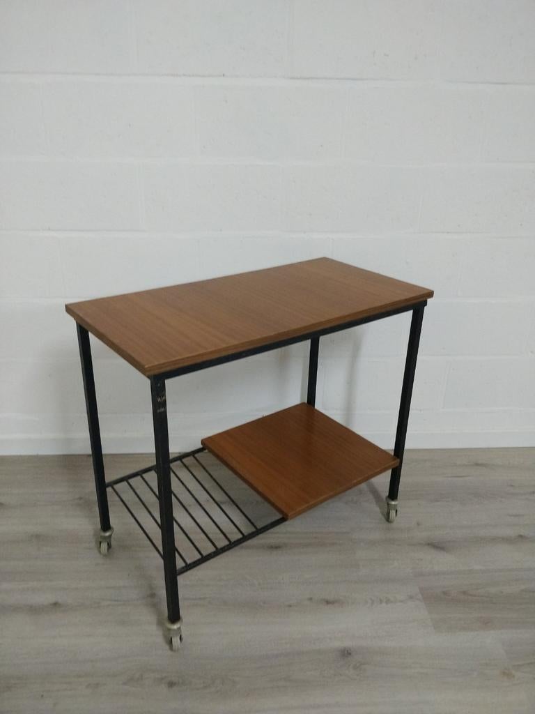 Vintage mid century roltafel | sidetable | TV-tafel, Ophalen