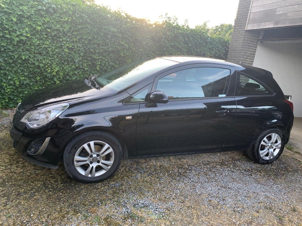 Opel Corsa 2011, Euro 5, Stof, Zwart, Handgeschakeld