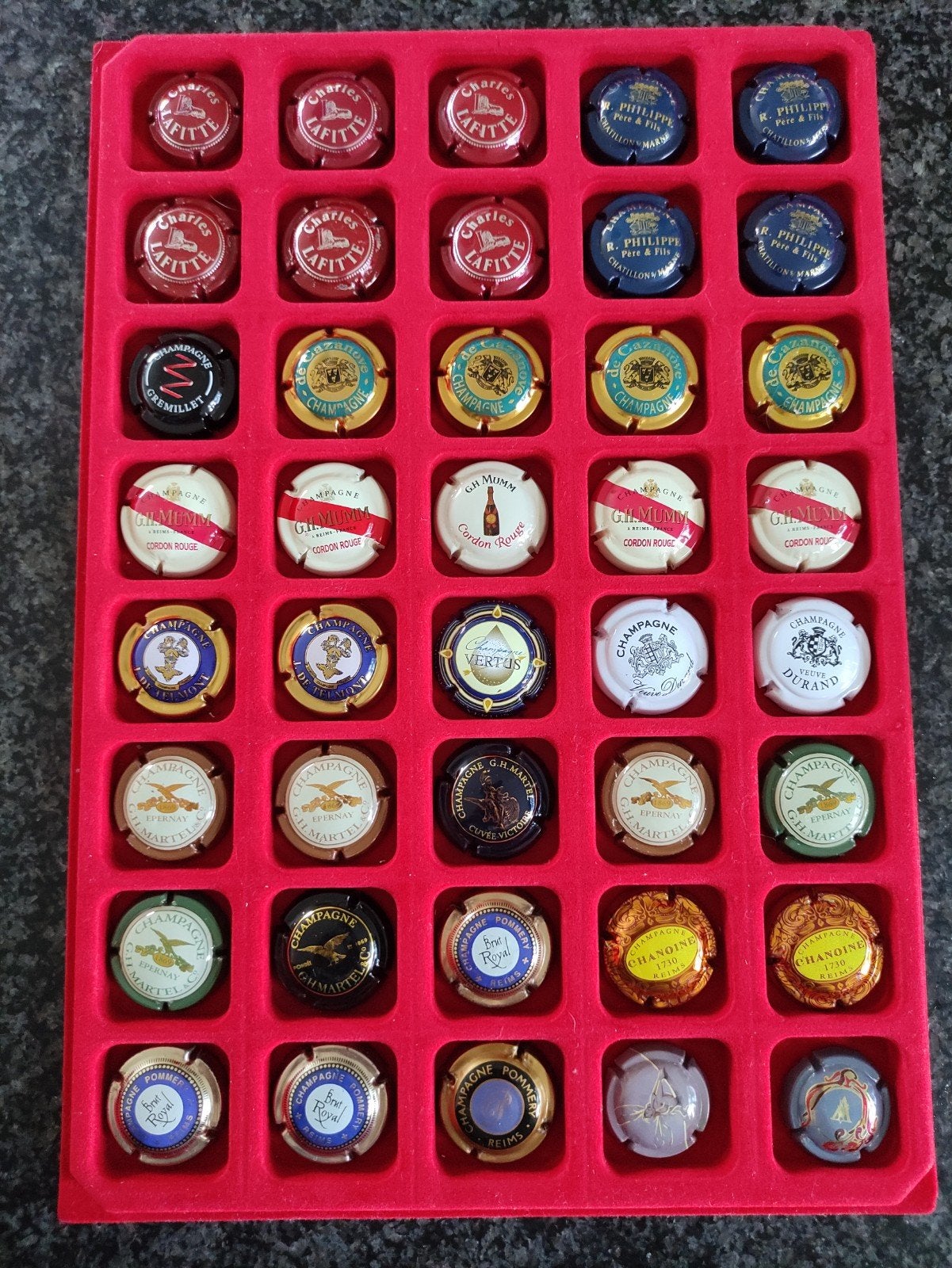 HOOGSTE BOD KRIJGT : 40 TOP CHAMPAGNECAPSULES, Verzamelen, Ophalen of Verzenden, Champagne