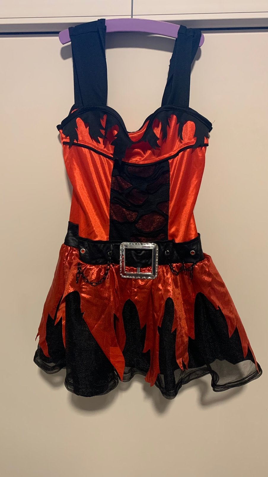 Halloween - duivelpakje meisje, Vêtements | Femmes, Costumes de carnaval & Vêtements de fête, Enlèvement, Comme neuf, Vêtements