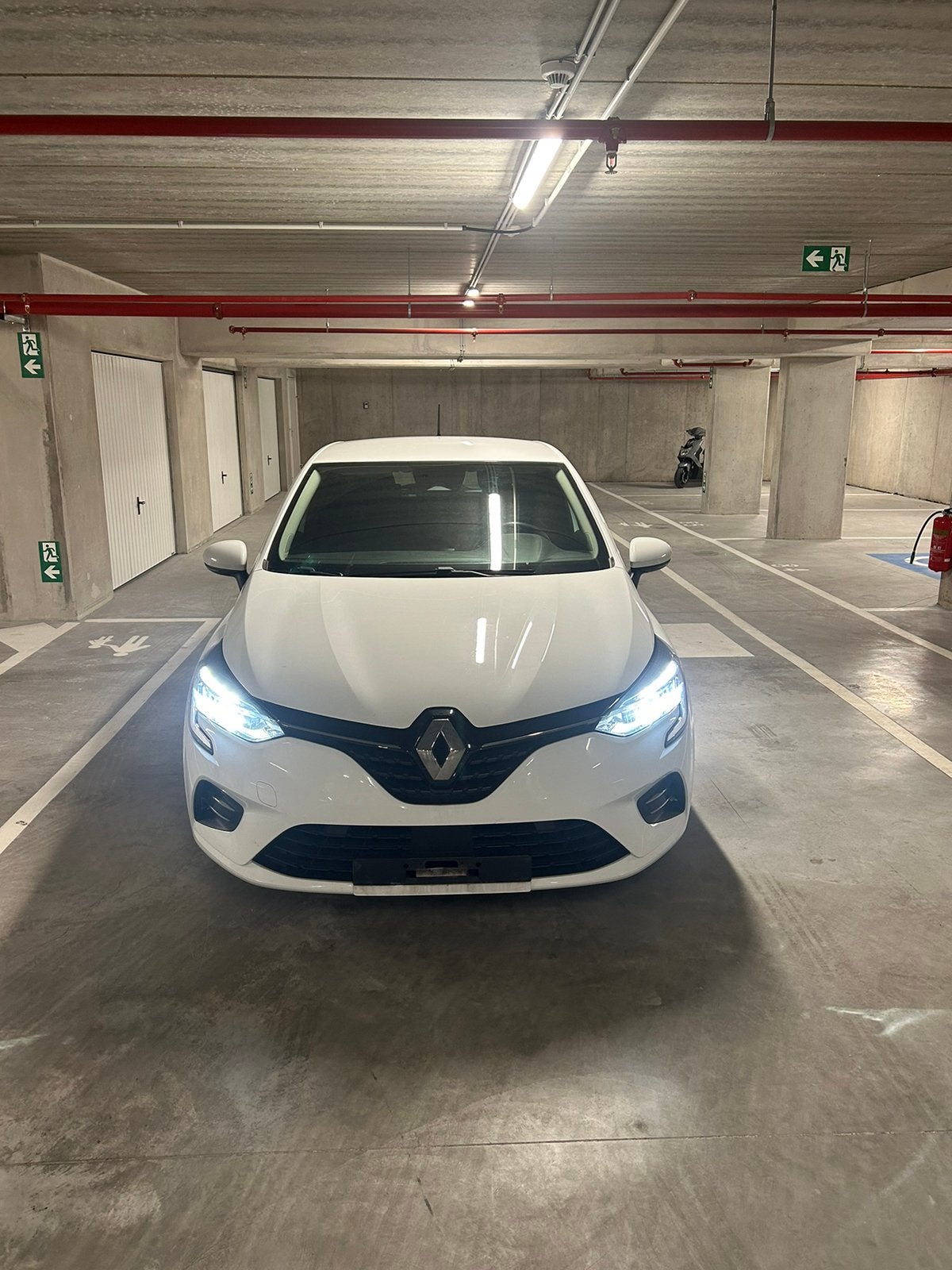 Renault clio 5, Autos, Achat, Euro 6, Noir, 5 portes