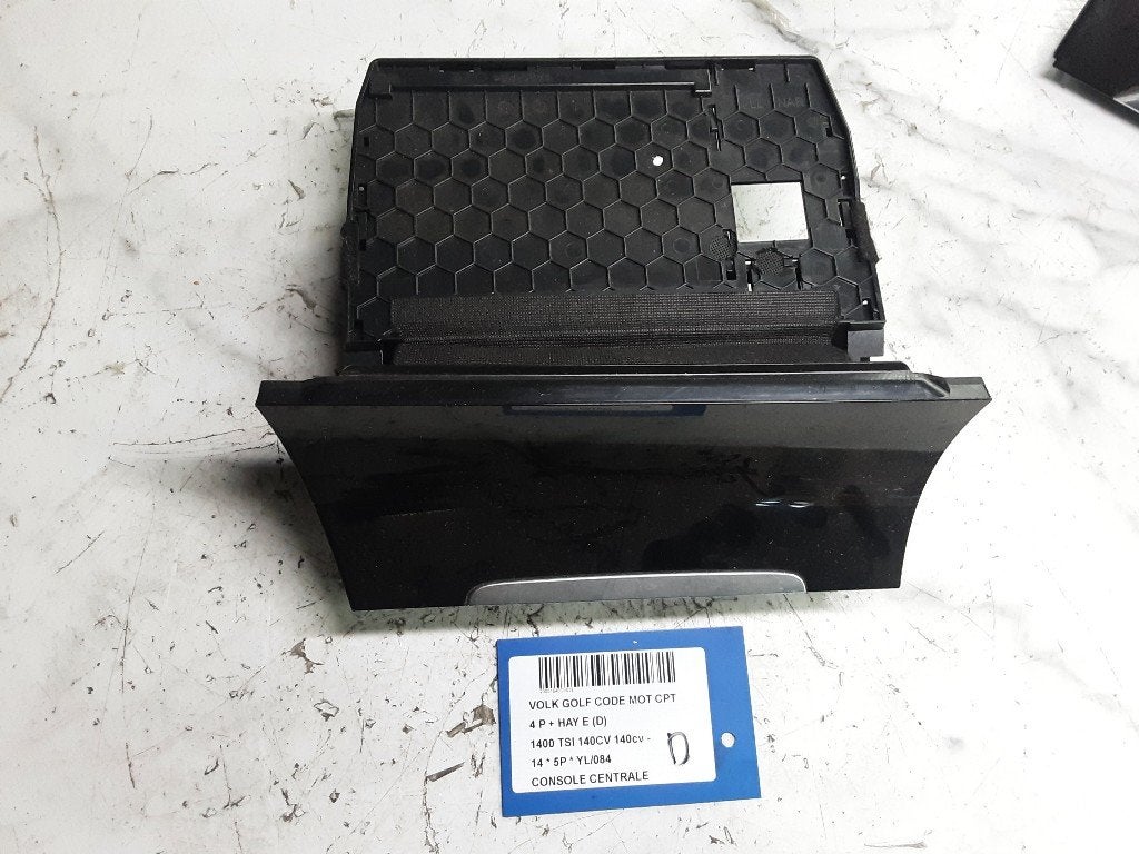 CONSOLE CENTRALE Volkswagen Golf VII (AUA) (5G1863391), Volkswagen, Mevr. I. Hauben, Utilisé, Rue de l'Espoir 34 34
4030  GRIVEGNÉE, BE