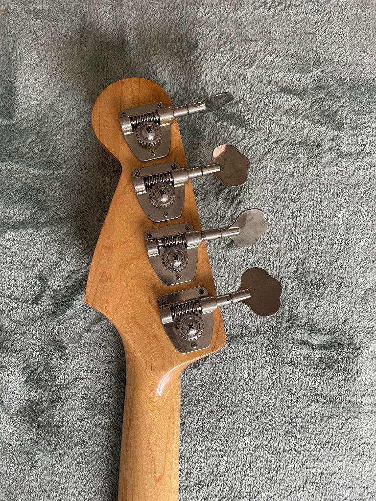 Basgitaar, Musique & Instruments, Instruments à corde | Guitares | Basses, Enlèvement, Comme neuf
