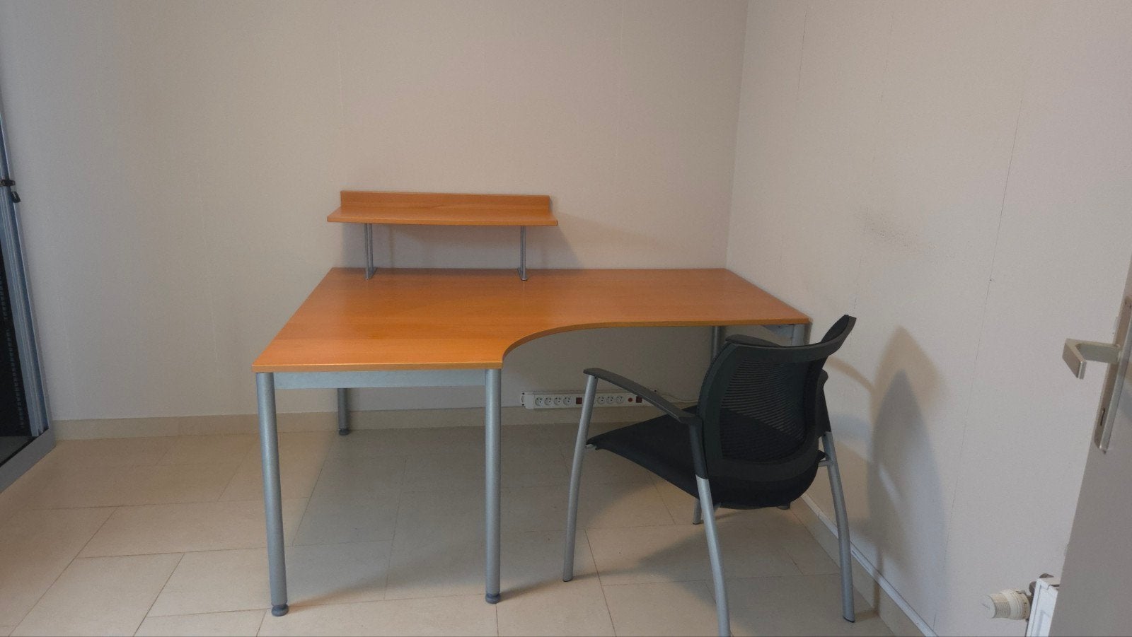 Bureau d'angle, Enlèvement, Bois, Bureau d'angle