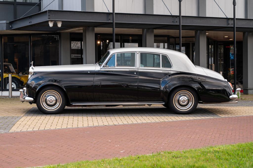 Rolls-Royce Silver Cloud II (bj 1962, automaat), Auto's, Automaat, 4 deurs, 6230 cc, Leder
