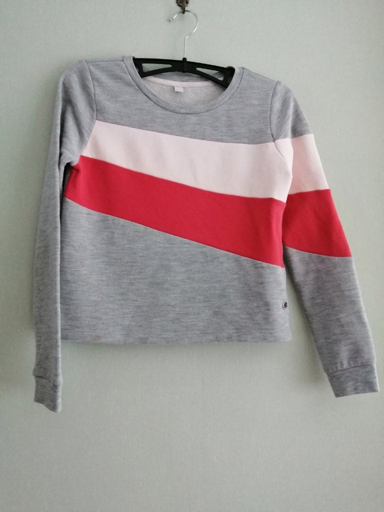 grijze sweater Esprit maat 10/11 jaar, Kinderen en Baby's, Kinderkleding | Maat 140, Gebruikt, Meisje, Trui of Vest, Ophalen of Verzenden