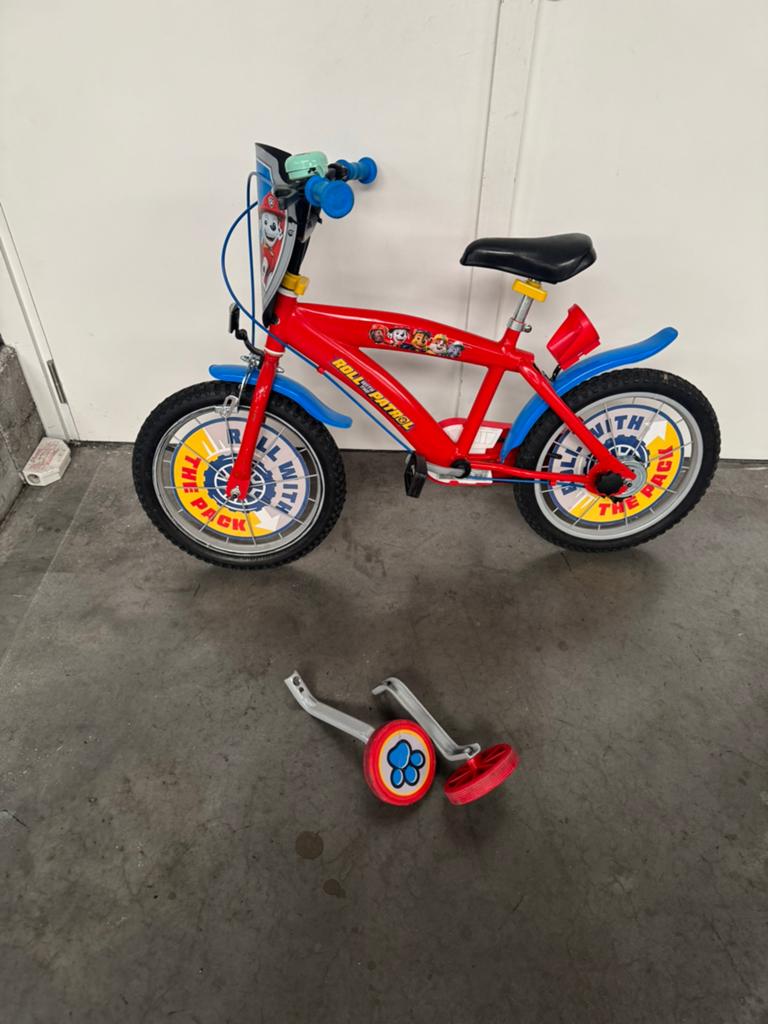 Fiets Paw patrol 16inch, Fietsen en Brommers, Ophalen, Gebruikt, 16 tot 20 inch, Zijwieltjes