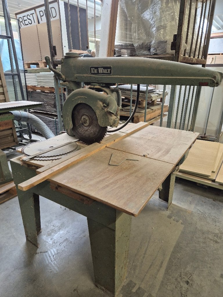 Zaagmachine, Enlèvement, Utilisé