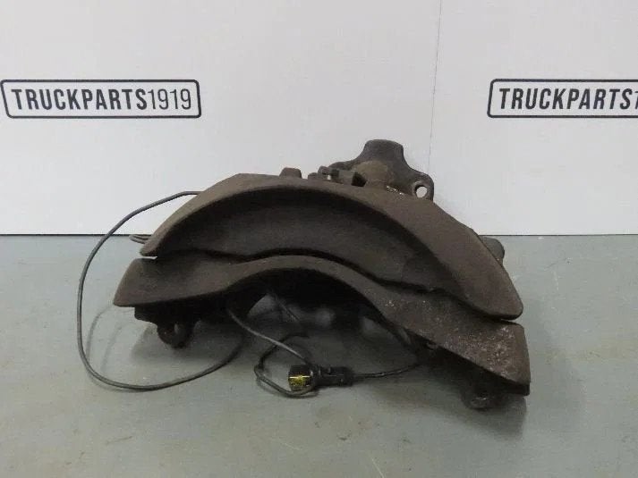 Volvo 21487594 Remklauw Re. achter Volvo, Ophalen, Gebruikt, Volvo, Remmen en Aandrijving