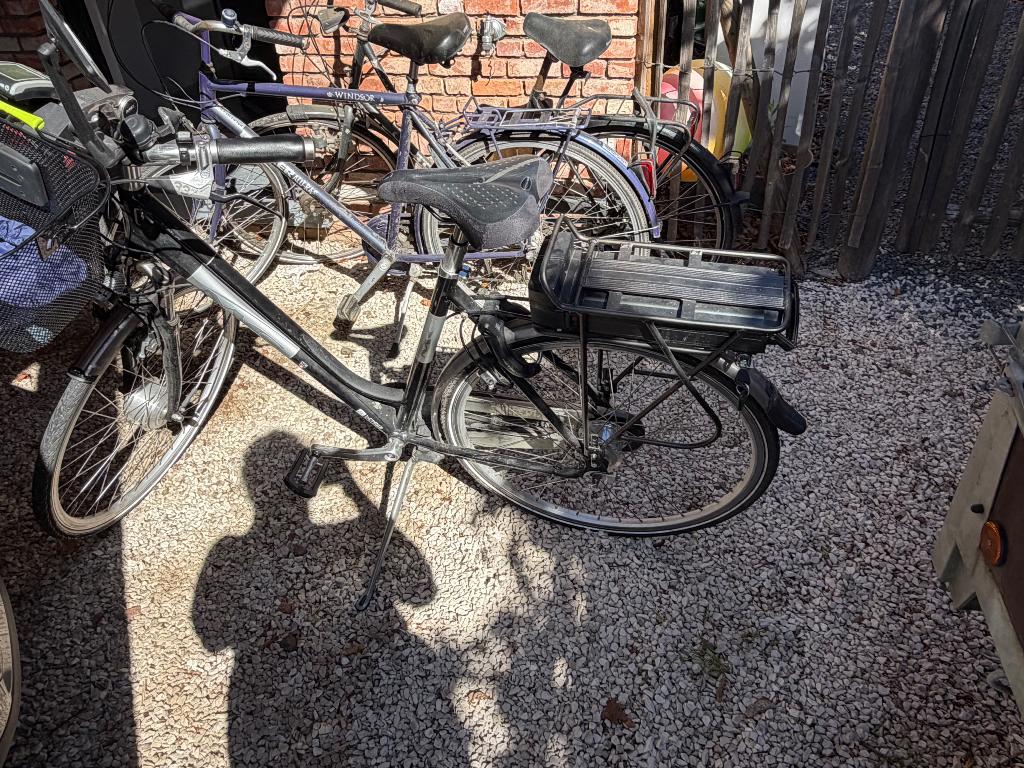 Elektrische fiets ( met werk aan), Ophalen, Gebruikt, Overige merken