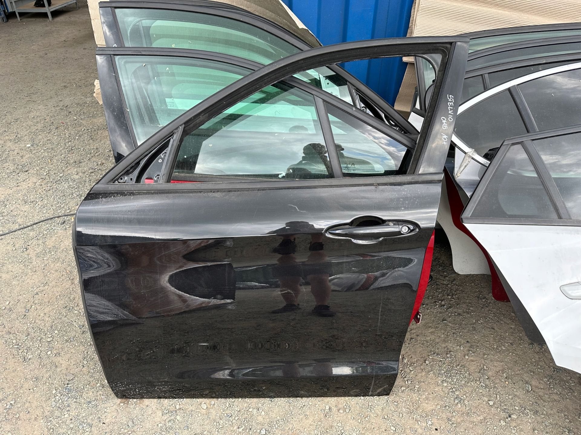 Alfa Romeo Stelvio Porte gauche, Dpofca@stellantis.com, Stellantis Europe S.p.A., Utilisé, Alfa Romeo