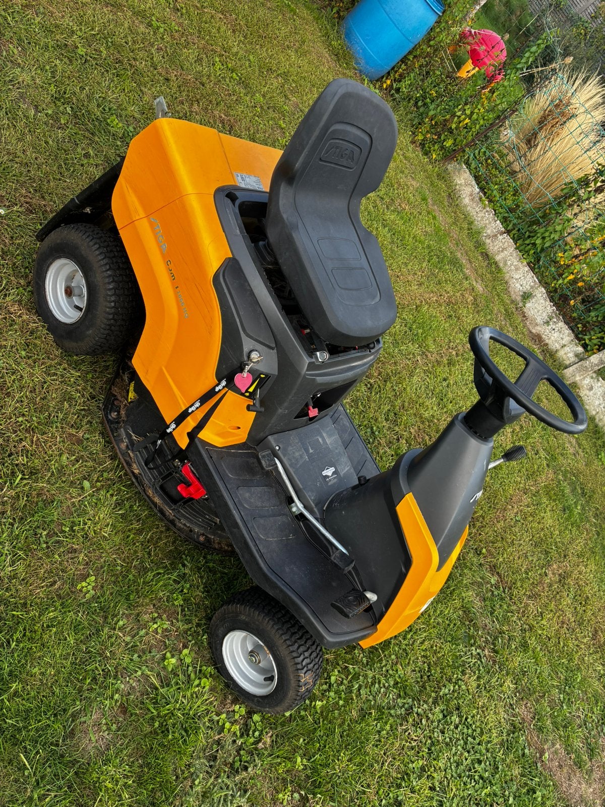 Stig hq1066 zitmaaier, Ophalen, Gebruikt, Elektrische starter, Minder dan 90 cm