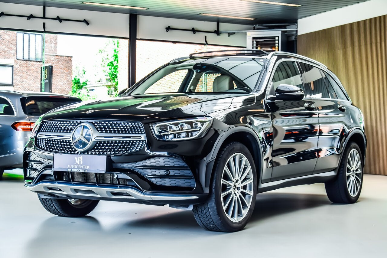 Mercedes-Benz GLC 300 e 4Matic AMG-Line 09/2021 - Full Opti, Auto's, Mercedes-Benz, 0 min, Start-stop-systeem, 0 kg, Zwart