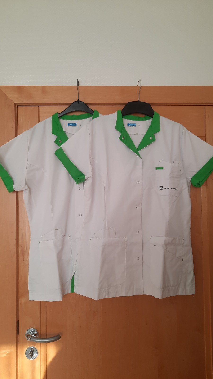 SCHORTEN BERKEL voor schoonheidsverzorging Large, Kleding | Dames, Overige Dameskleding, Ophalen of Verzenden