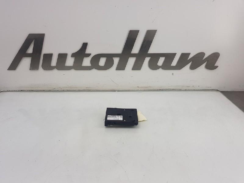 MODULE DE LECTEUR DE CARTES HFM (NEIMAN) (|285909828R|), Utilisé, Renault