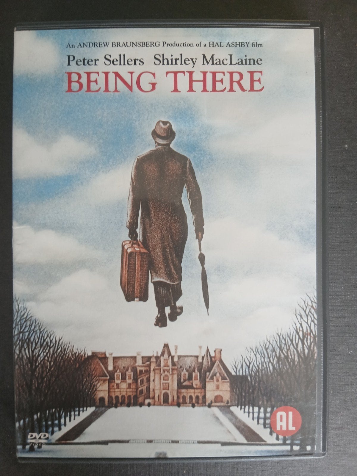 Being there (1979) Peter Sellers, Shirley MacLaine, CD & DVD, DVD | Comédie, Comédie romantique, Anglais, Tous les âges, Comme neuf