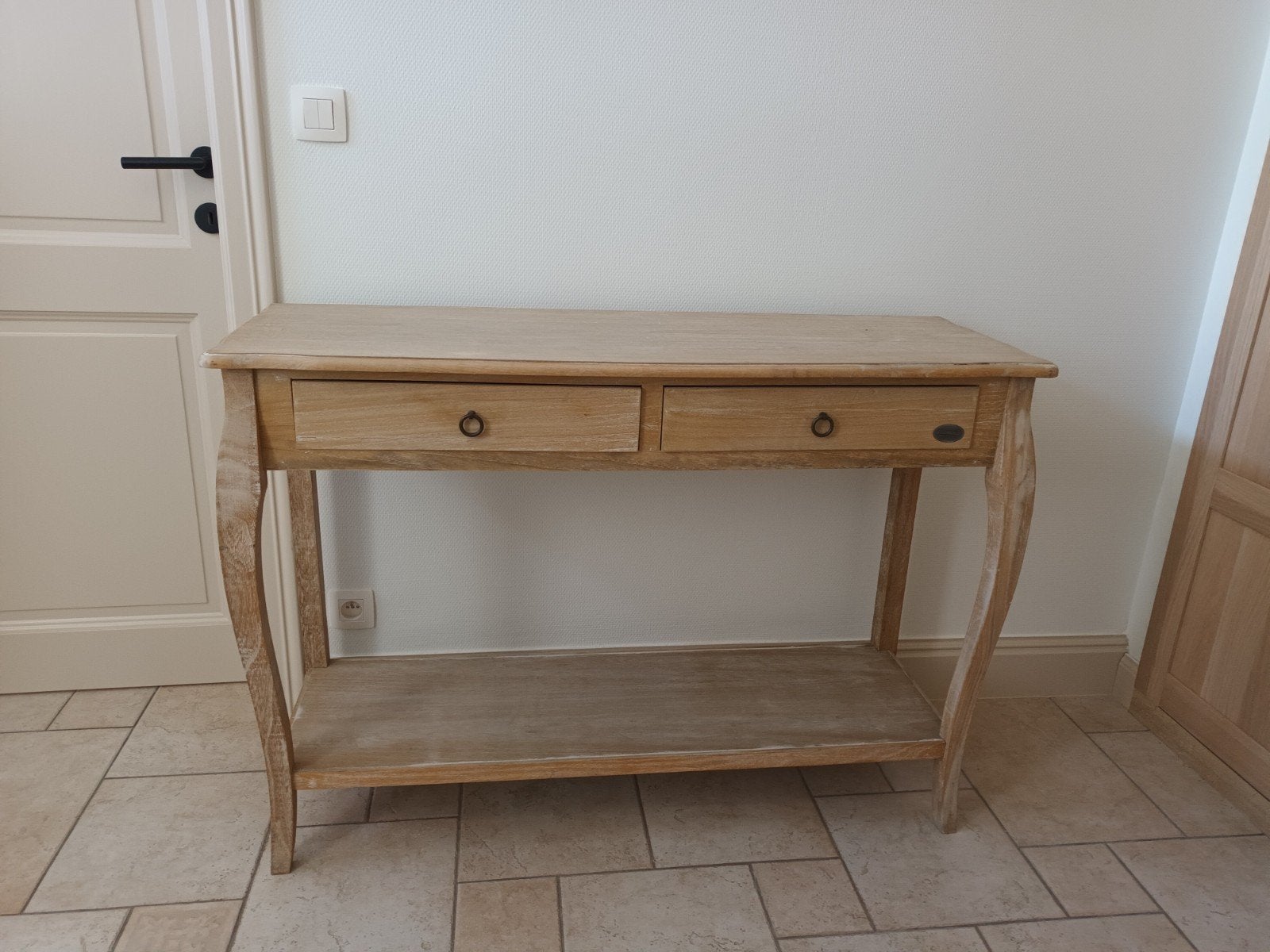 muurtafel Riverdale, Ophalen, Gebruikt