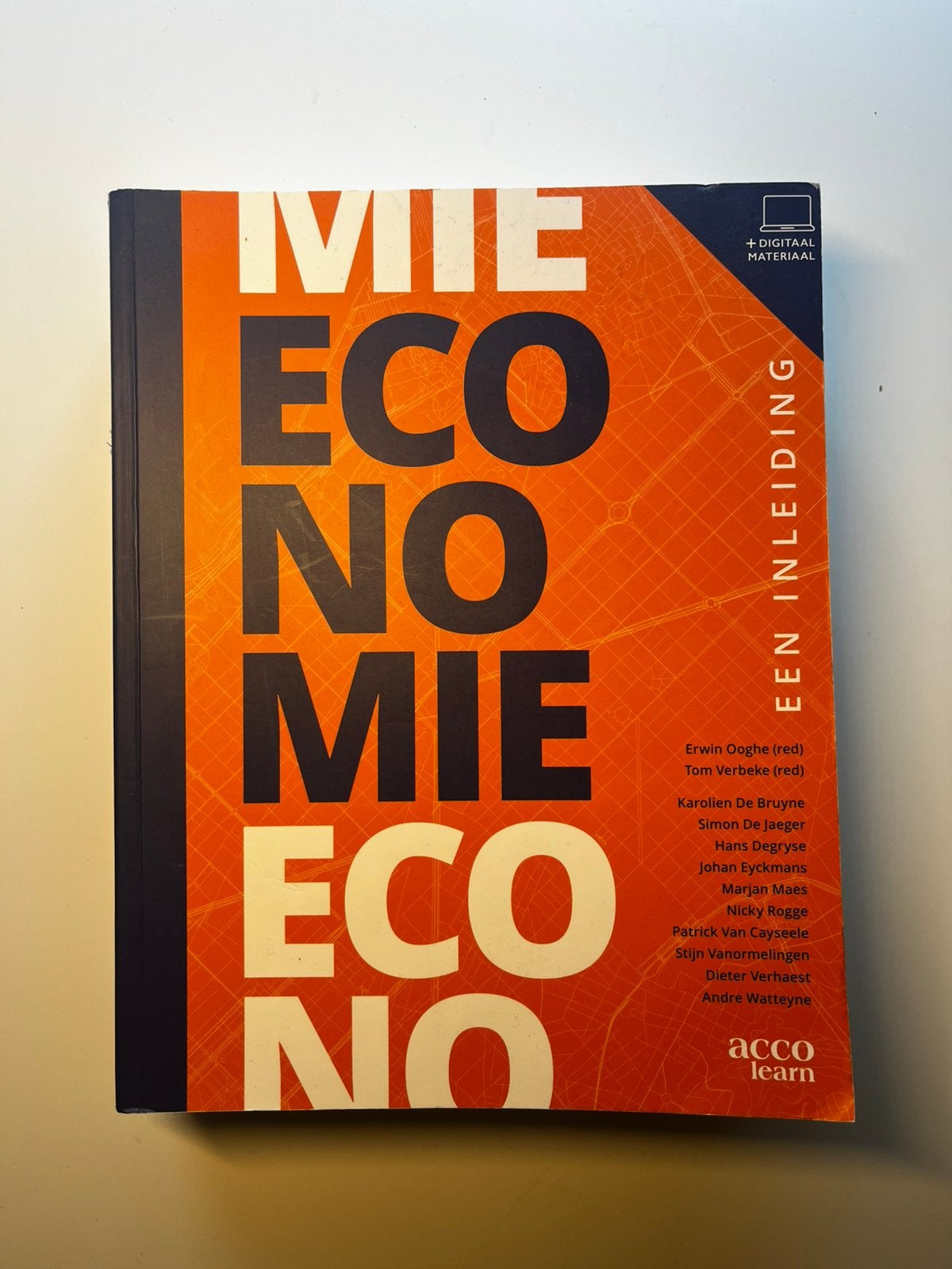 ECONOMIE - Een inleiding, Enlèvement ou Envoi, Comme neuf