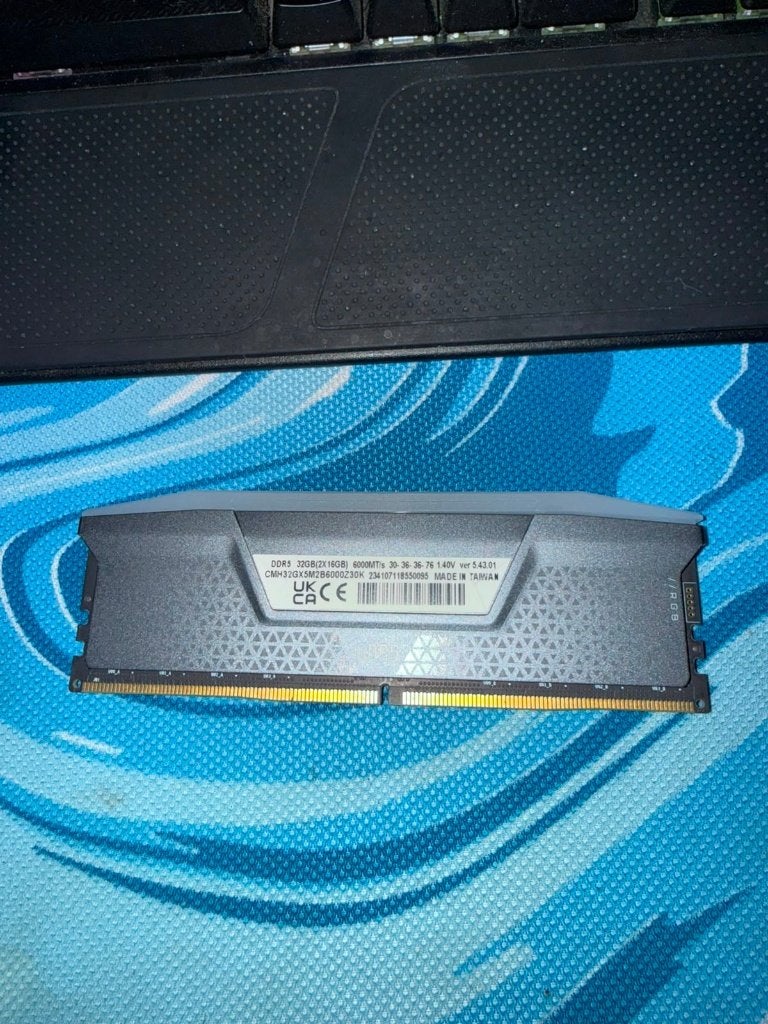 CORSAIR VENGEANCE RAM 16gb, Informatique & Logiciels, Neuf, Enlèvement ou Envoi, Desktop, DDR5