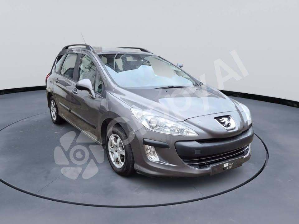 Peugeot 308 1.6 Essence — Automatique, Entreprise, Noir, 5 places, Automatique