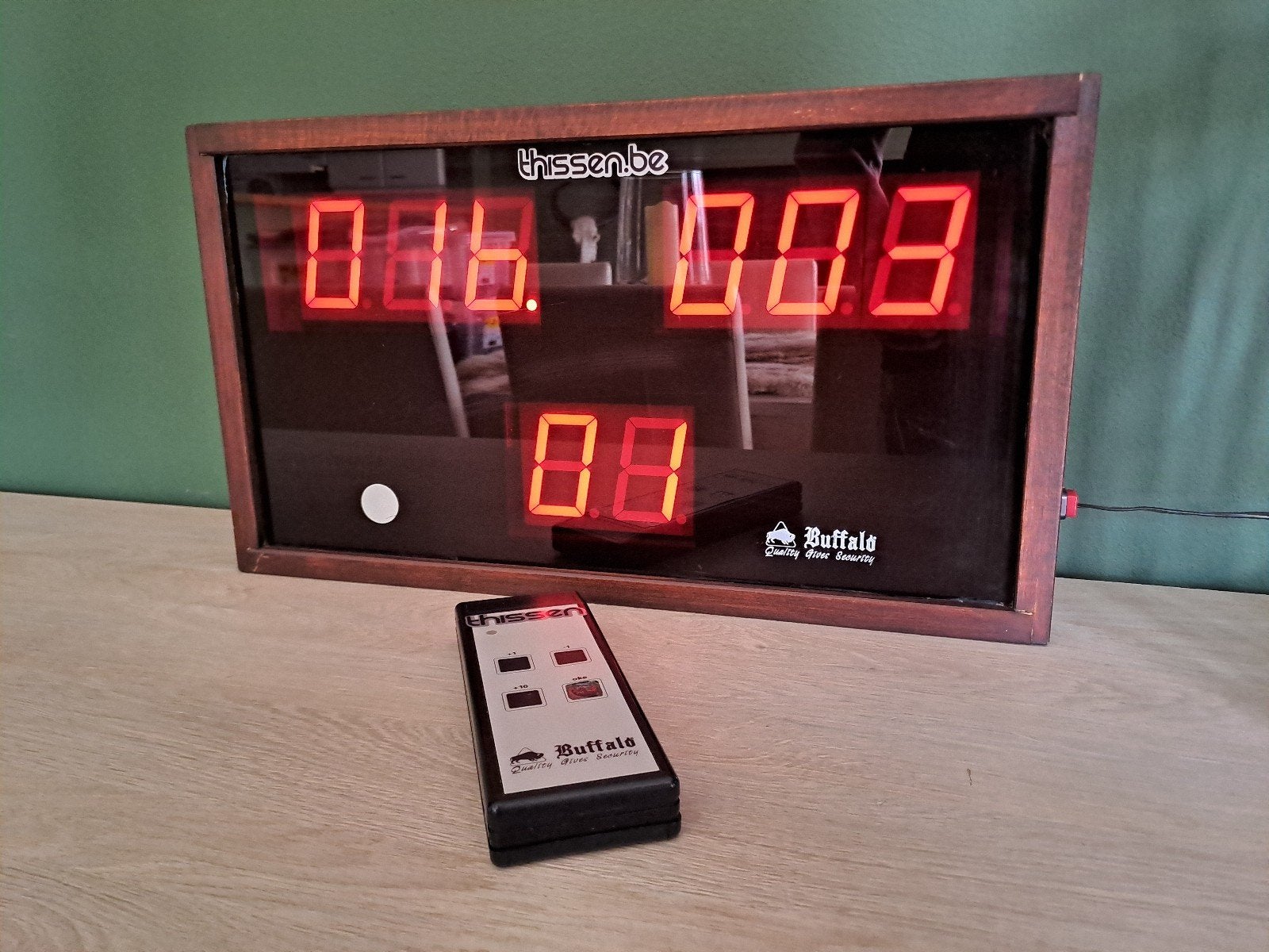 Buffalo elektronisch led biljart scorebord thissen be, Ophalen