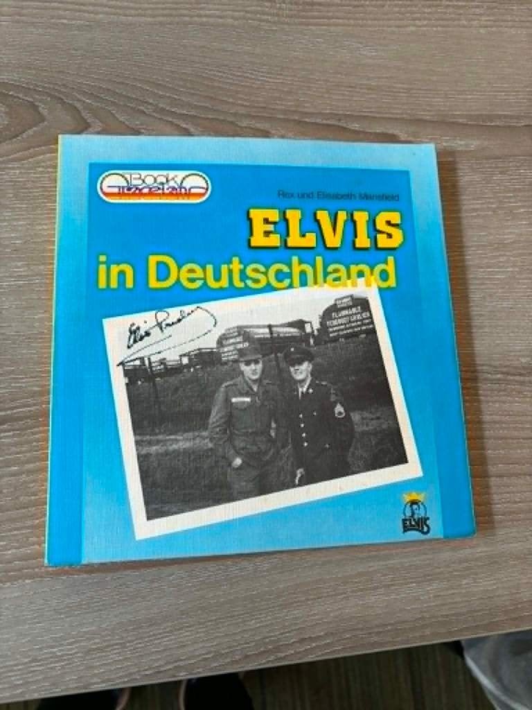 Elvis boek, Elvis in Deutschland. voor slechts 5 euro, Boeken, Muziek, Ophalen of Verzenden, Zo goed als nieuw, Artiest