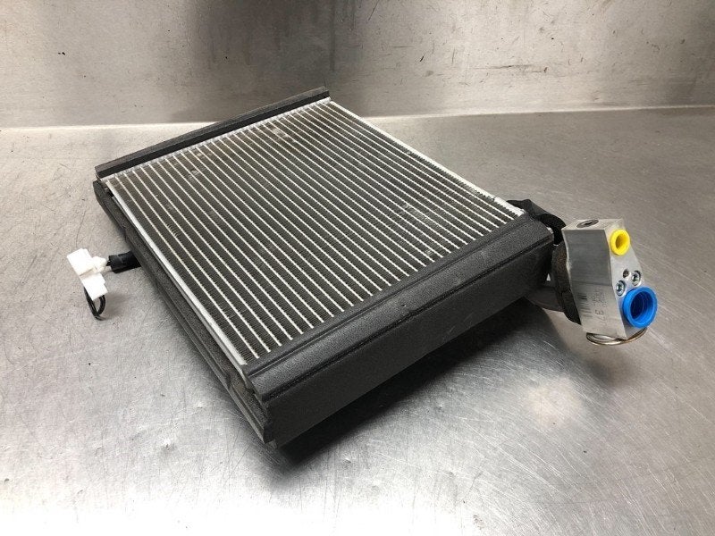 CLIMATISATION EVAPORATEUR Subaru Trezia (01-2011/-), Utilisé, Subaru