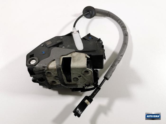 Serrure portière mécanique 4portes arrière gauche d'un Vo, -, 3 mois de garantie, -, -