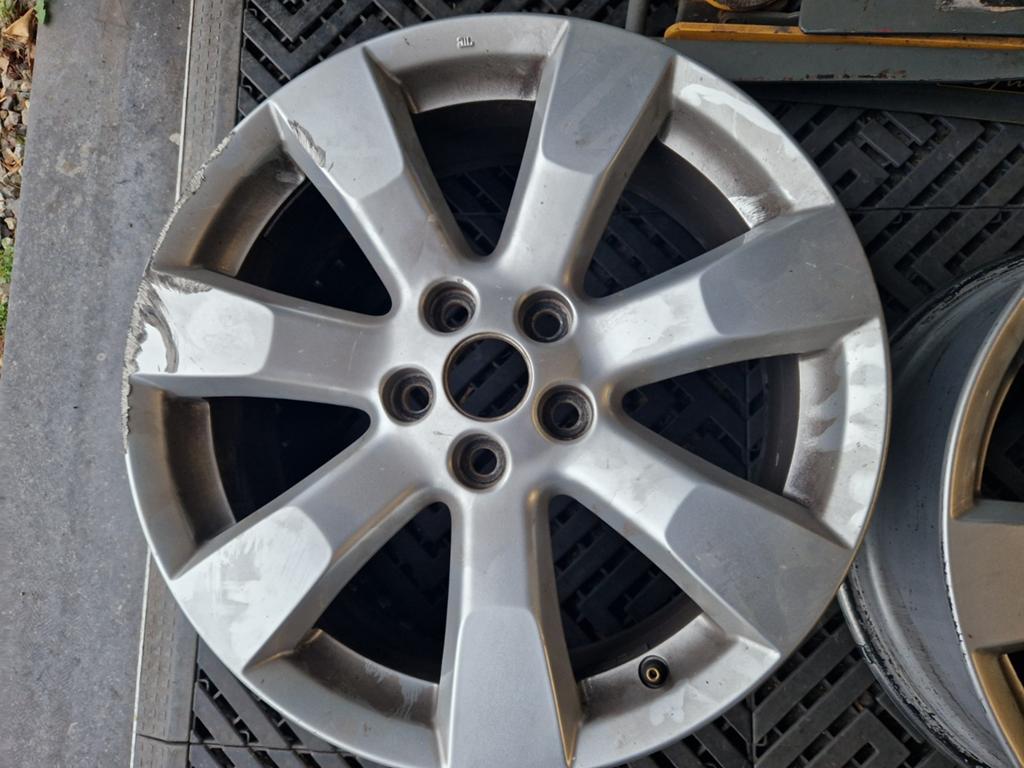 Jantes mitsubishi outlander, Enlèvement, Jante(s)