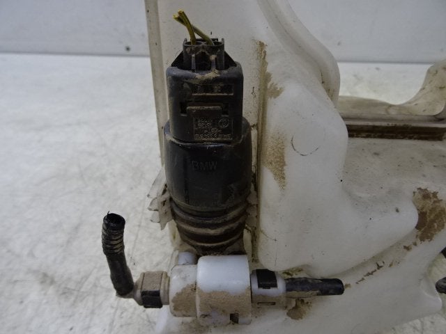 LAVE-GLACE POMPE AVANT Mini Clubman (F54) (738834901), Petuelring 130
80809  München, DE, Mini, Utilisé, Minikundenbetreuung@mini.de